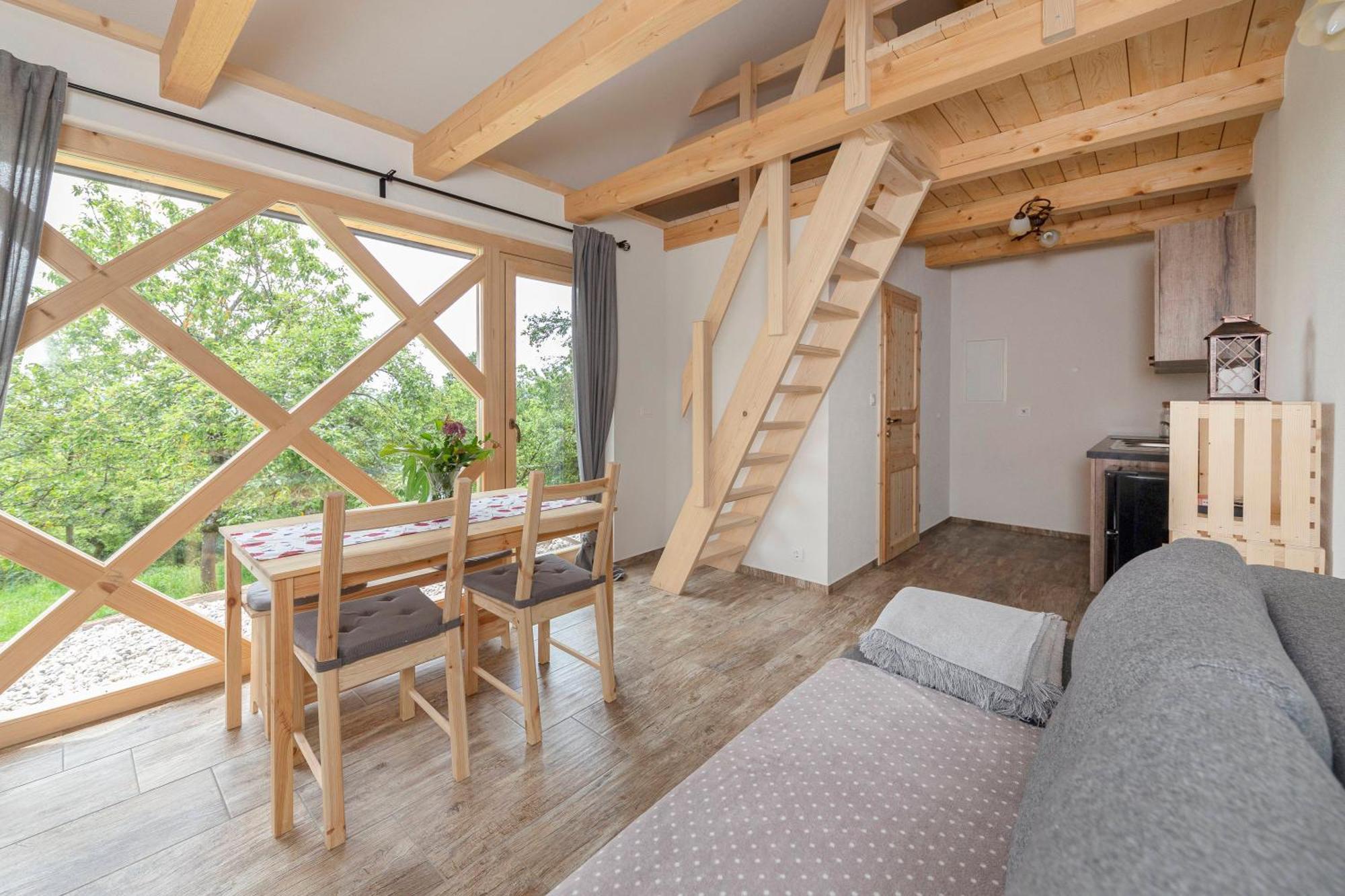 Appartement Pr' Koncovc à Kranj Extérieur photo